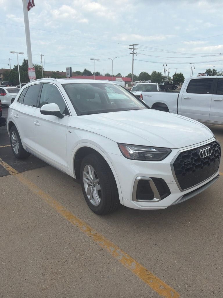 2023 Audi Q5 45 S line Premium quattro