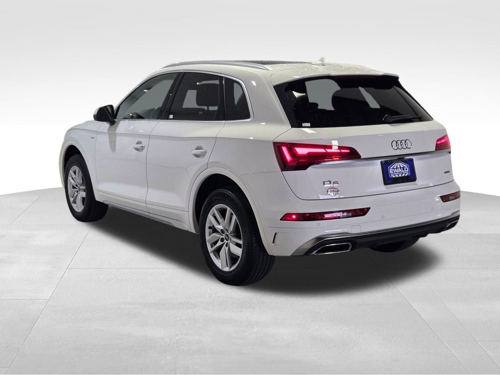 2023 Audi Q5 45 S line Premium quattro