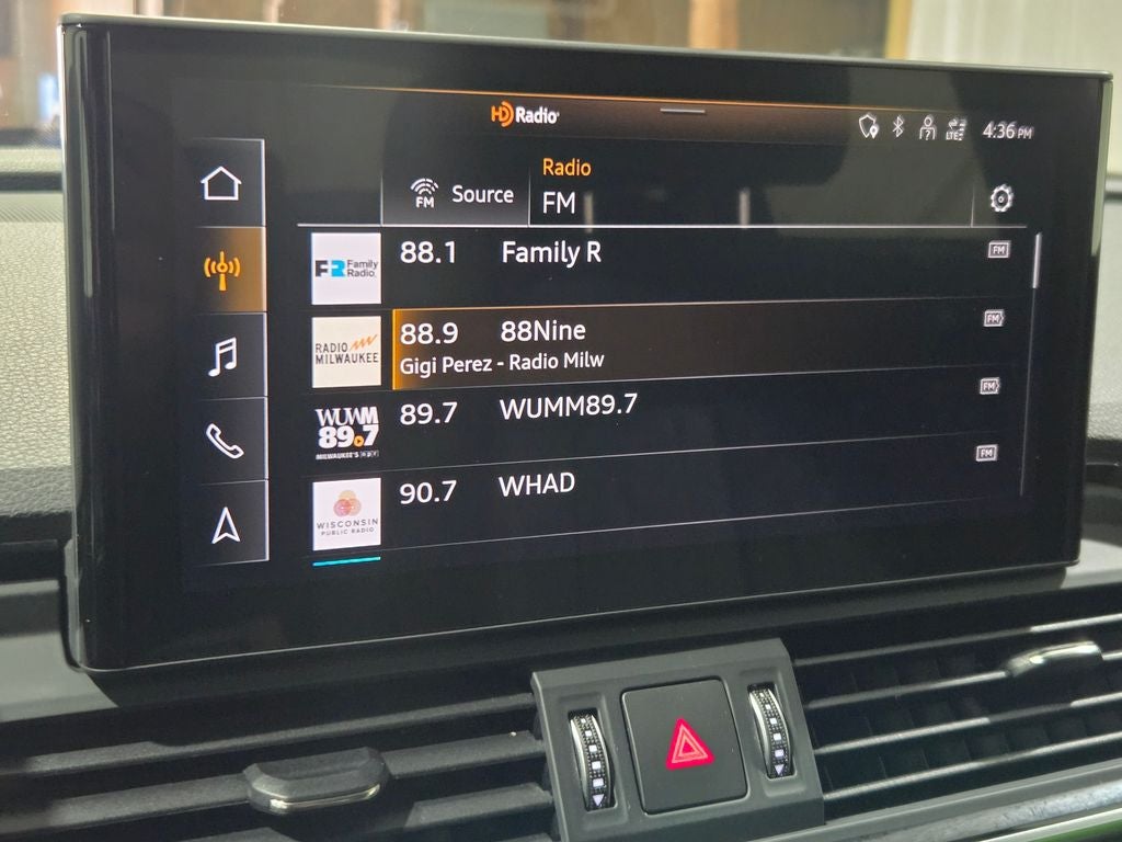 2022 Audi Q5 45 S line Premium quattro