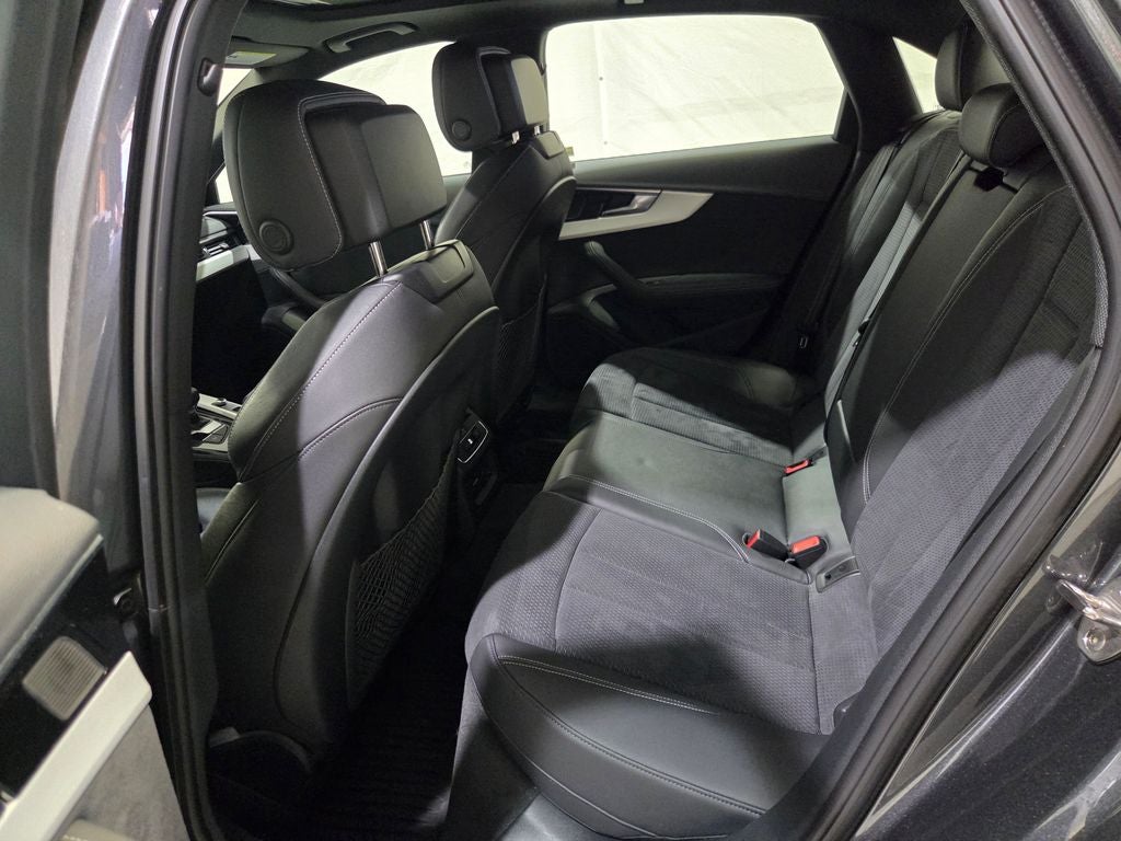 2023 Audi A4 45 S line Premium Plus quattro