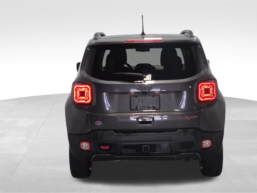 2021 Jeep Renegade Trailhawk