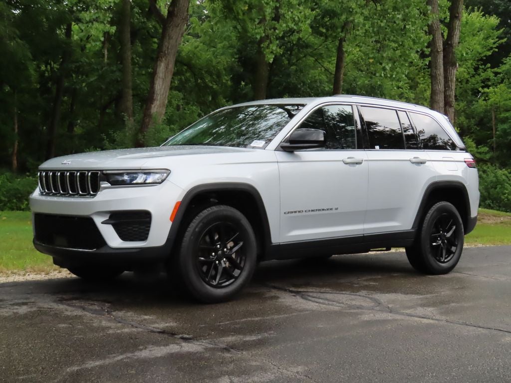 2024 Jeep Grand Cherokee Laredo X