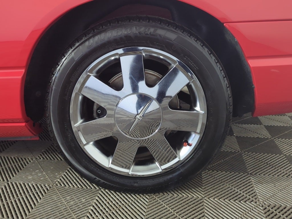 2002 Ford Thunderbird Base