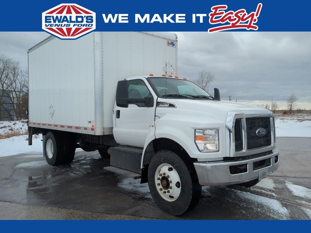 2022 Ford F-750SD Base BOX TRUCK