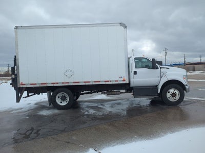2022 Ford F-750SD Base BOX TRUCK