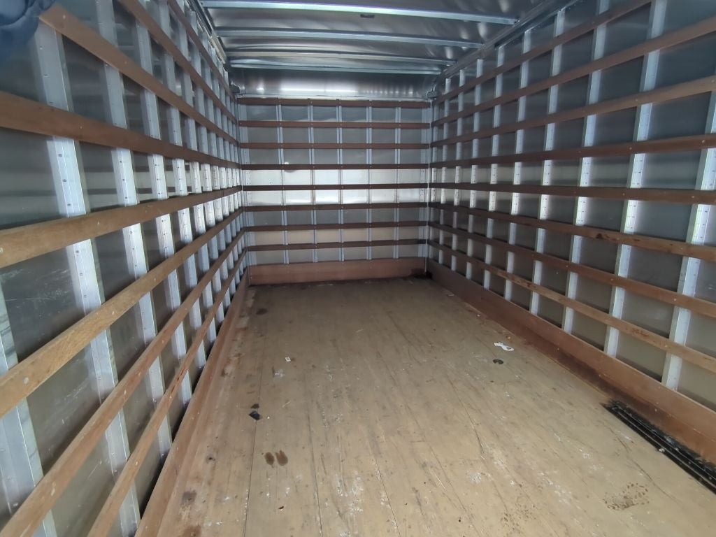 2022 Ford F-750SD Base BOX TRUCK