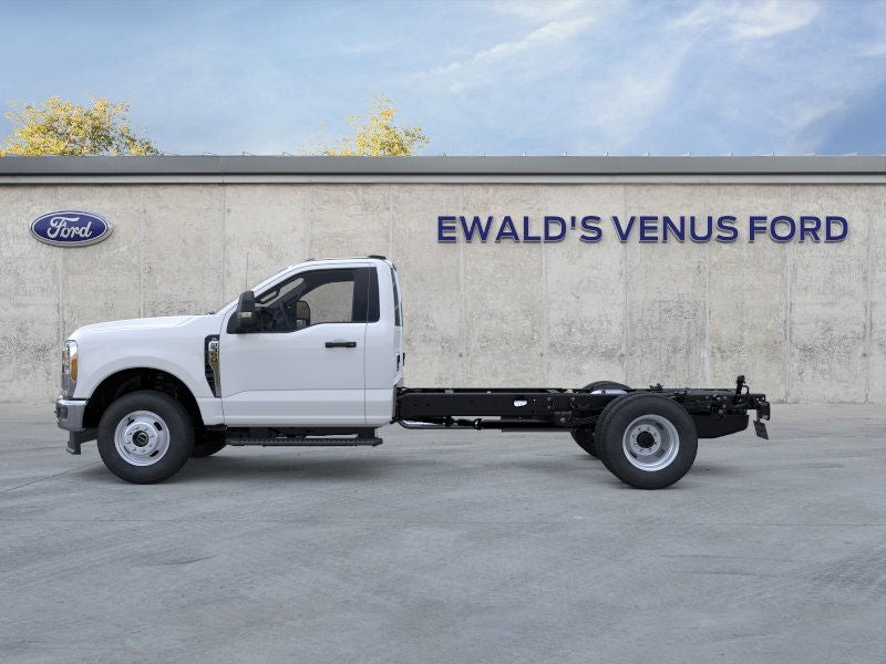 2026 Ford F-350SD XL DRW