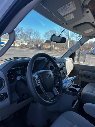 2024 Ford E-350SD Base Cutaway