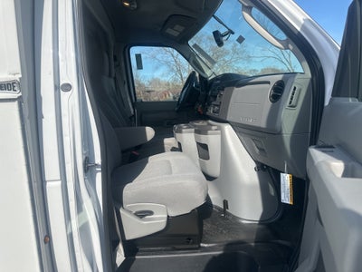 2025 Ford E-350SD Base Cutaway