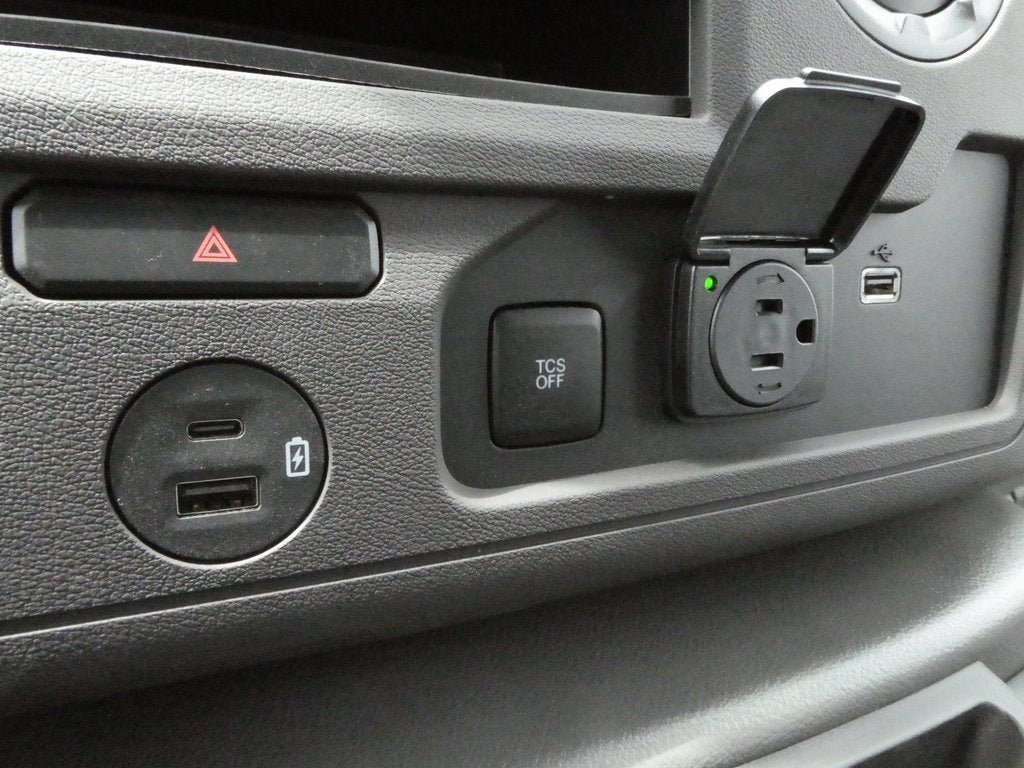 2025 Ford E-350SD Base Cutaway