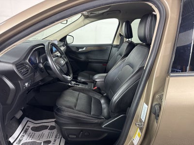 2020 Ford Escape Hybrid Titanium