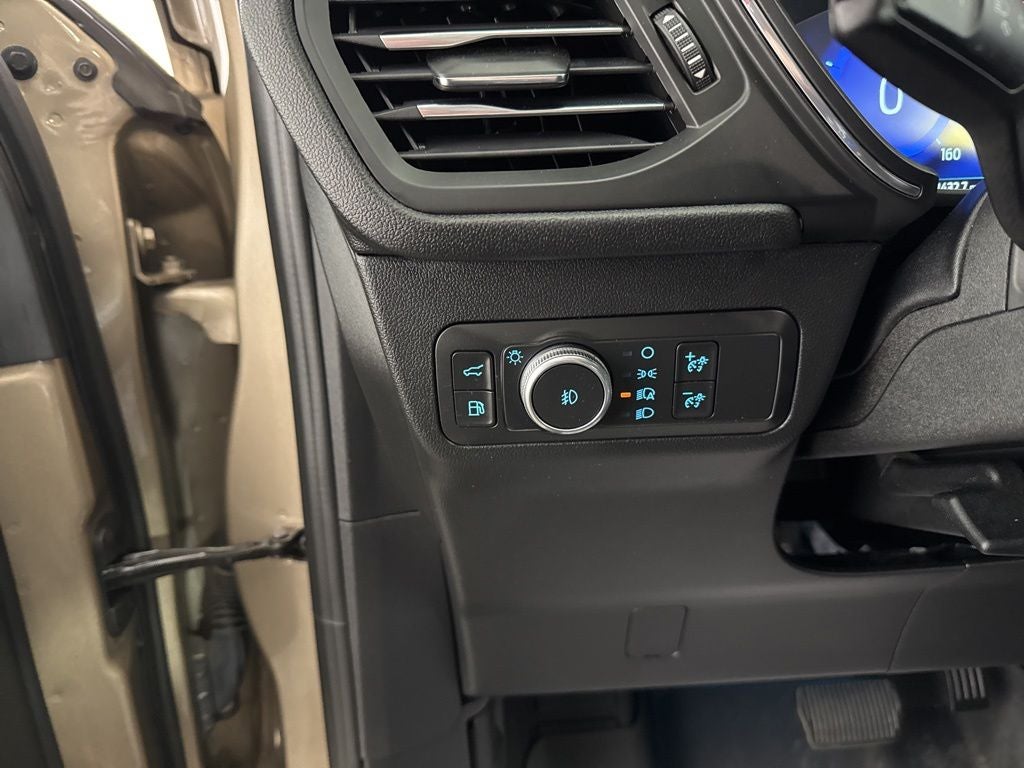 2020 Ford Escape Hybrid Titanium