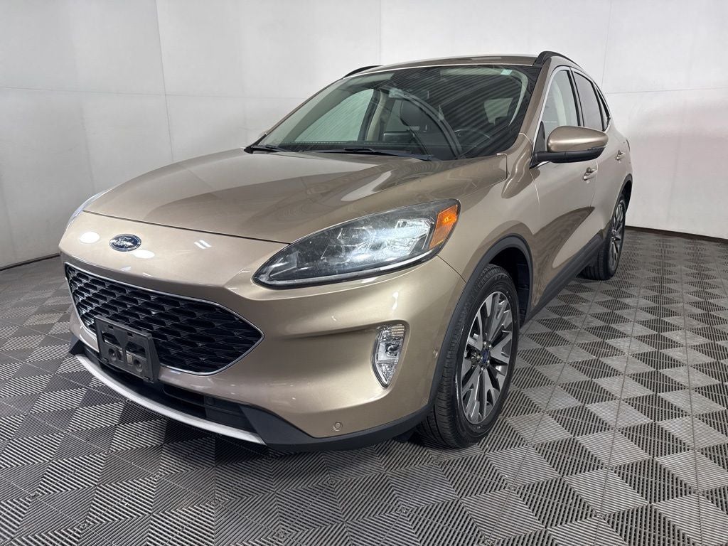 2020 Ford Escape Hybrid Titanium