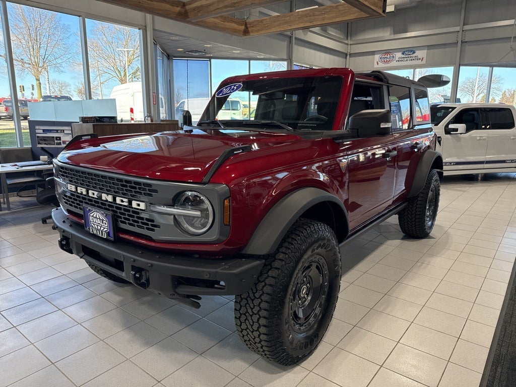 2025 Ford Bronco Badlands