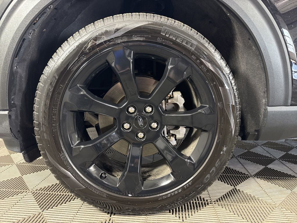 2023 Ford Explorer ST-Line