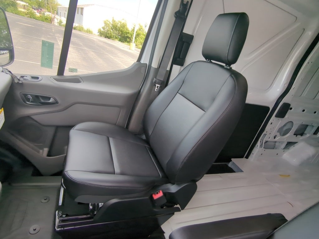2025 Ford Transit-350 Base