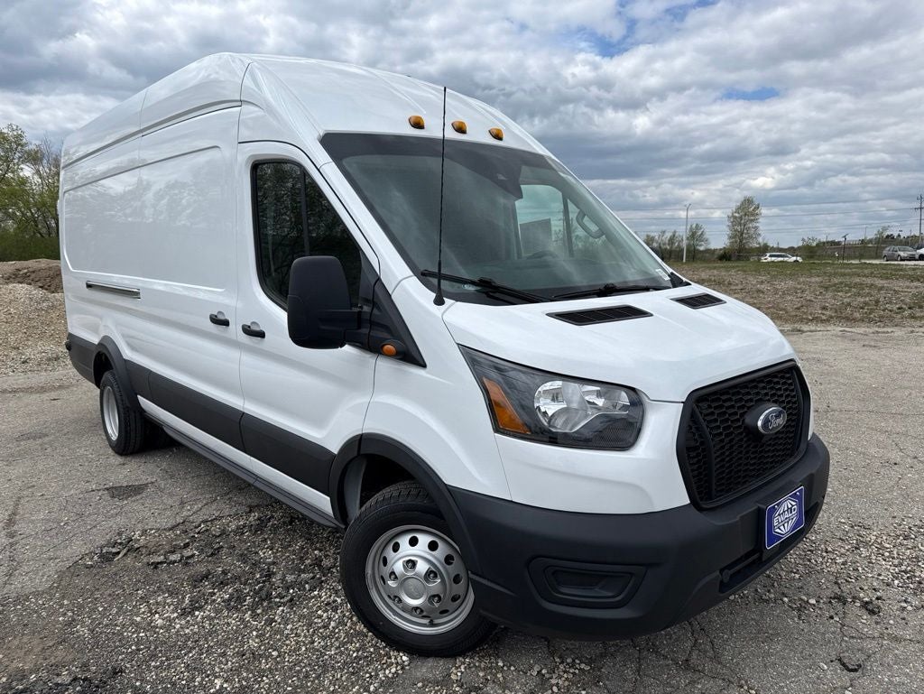 2022 Ford Transit-350 Base