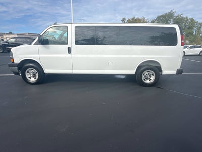 2025 Chevrolet Express 3500 LT Passenger