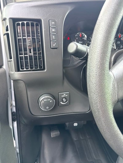 2025 GMC Savana 2500 Work Van