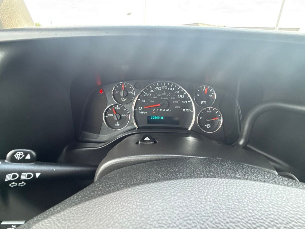 2025 GMC Savana 2500 Work Van