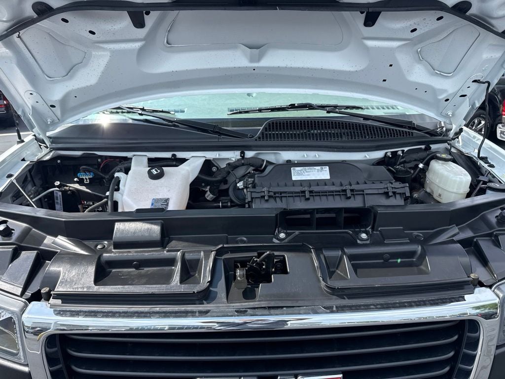 2025 GMC Savana 2500 Work Van