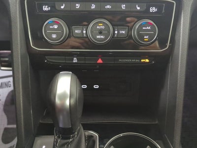 2022 Volkswagen Atlas 3.6L V6 SEL Premium R-Line