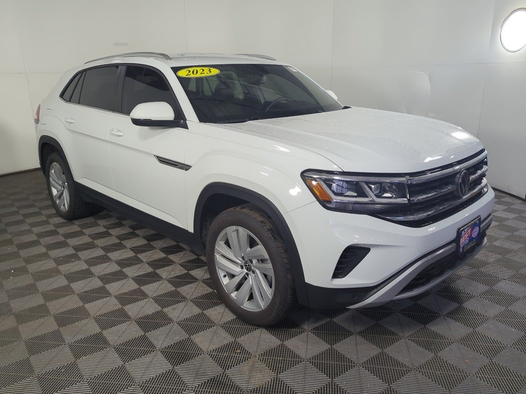 2023 Volkswagen Atlas Cross Sport 2.0T SE w/Technology