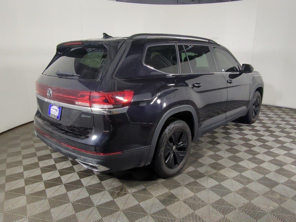 2024 Volkswagen Atlas 2.0T SE
