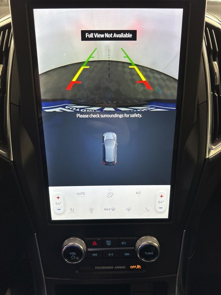 2024 Ford Edge Titanium