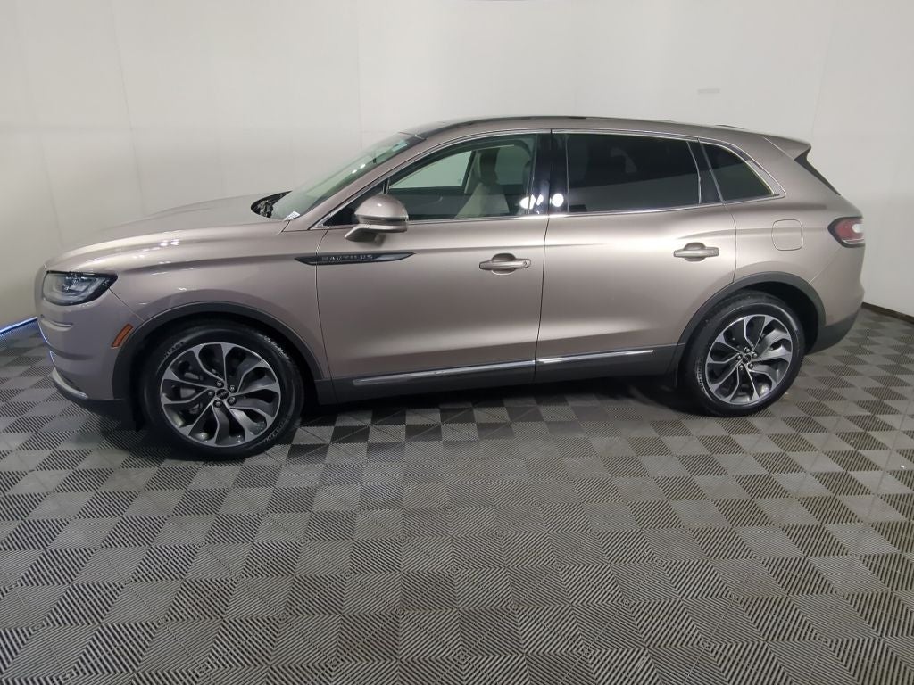 2021 Lincoln Nautilus Reserve