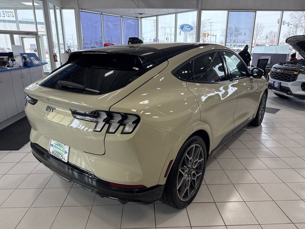 2025 Ford Mustang Mach-E GT