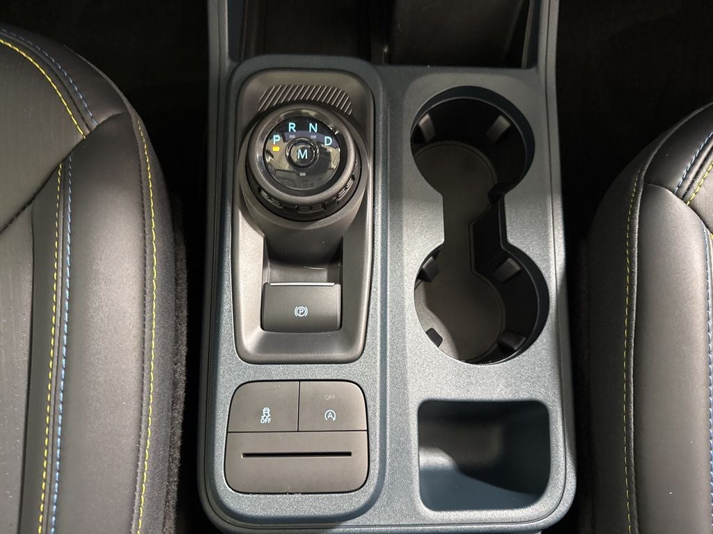 2025 Ford Maverick Lobo Standard