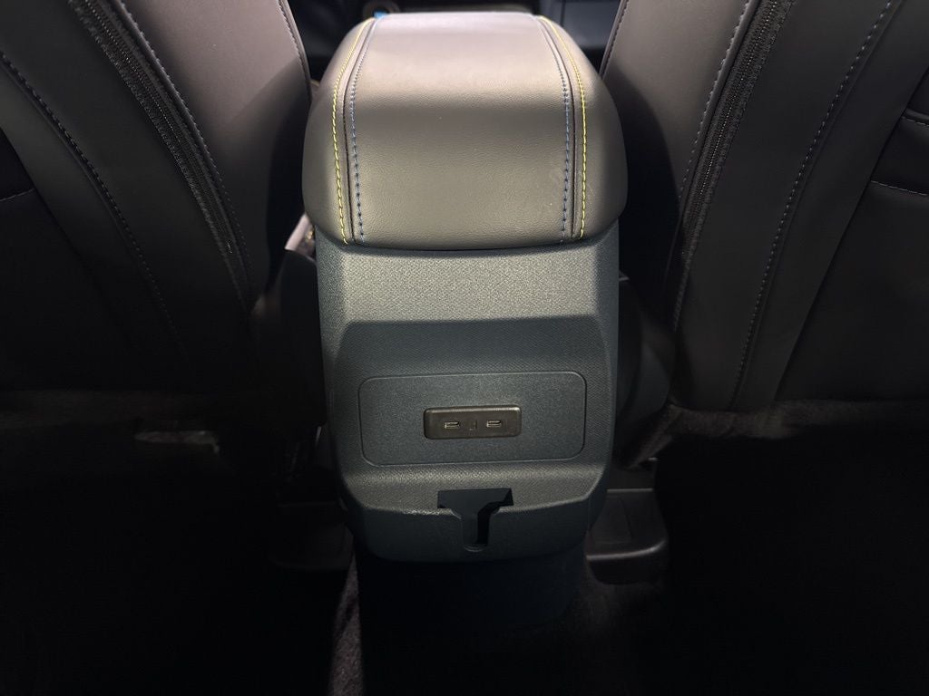 2025 Ford Maverick Lobo Standard
