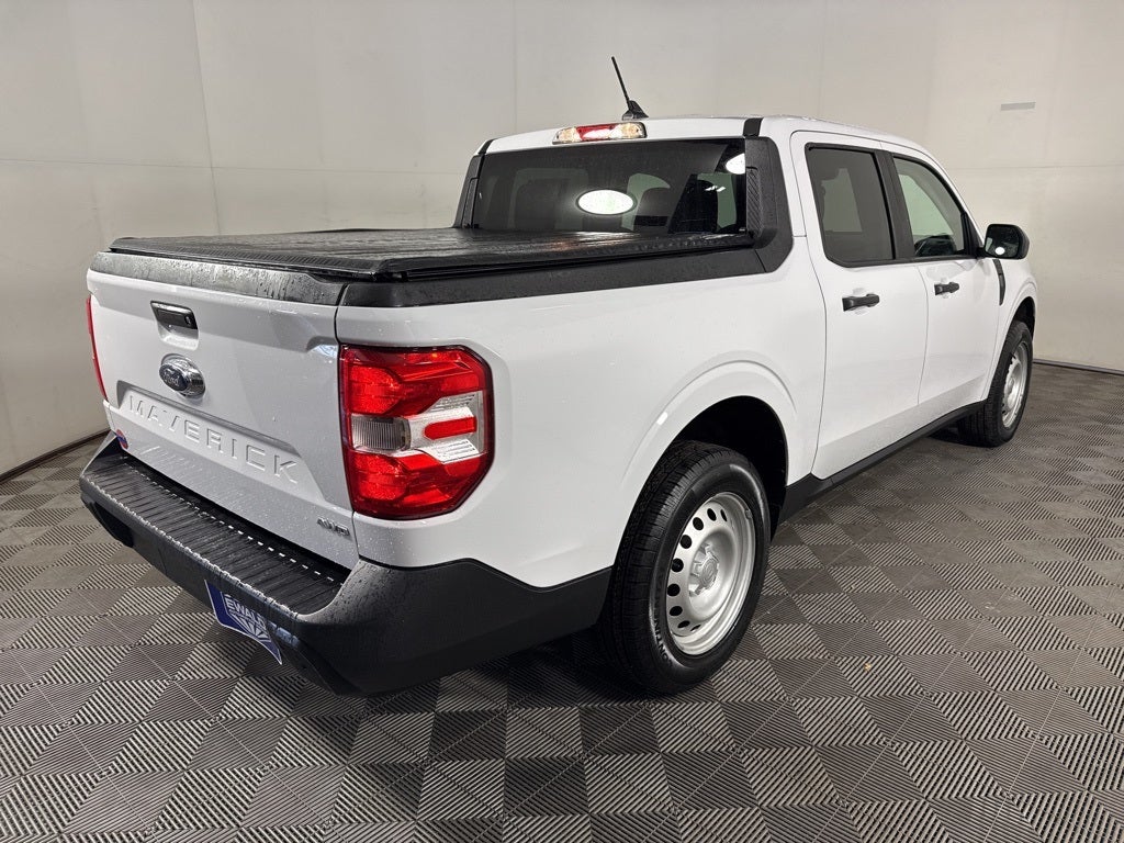 2022 Ford Maverick XL