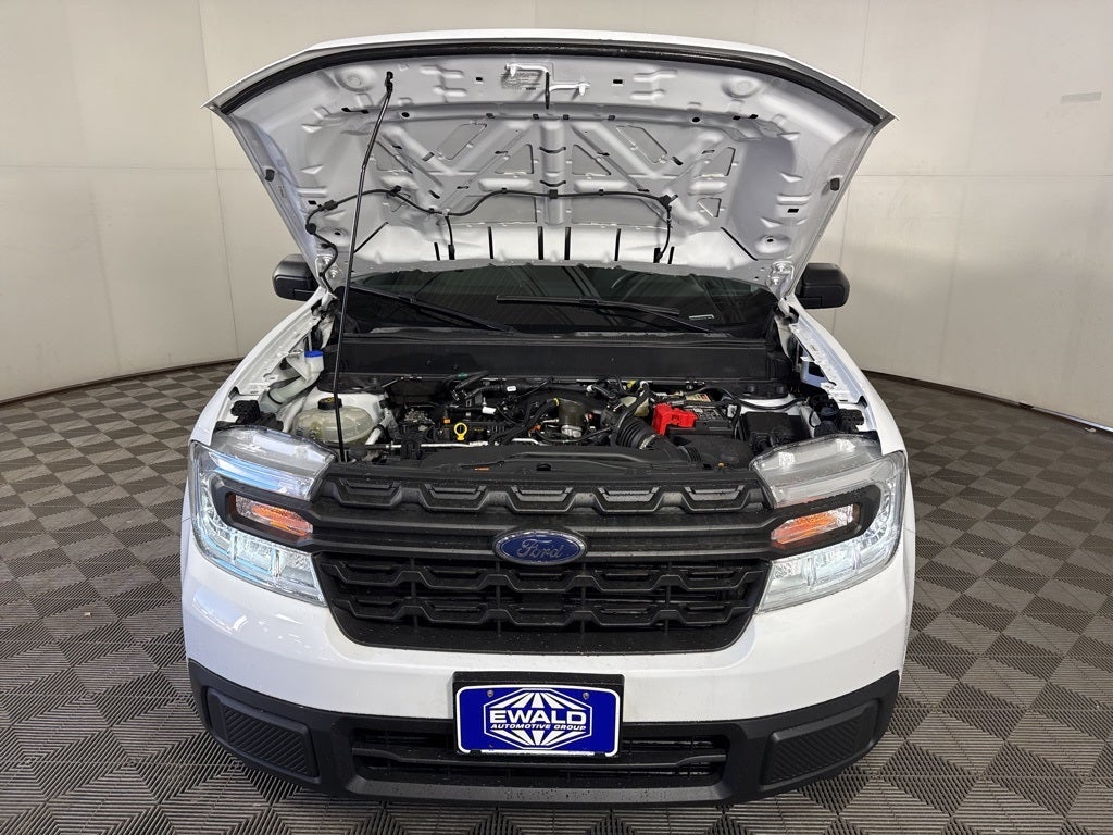 2022 Ford Maverick XL