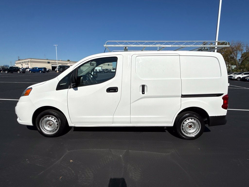 2021 Nissan NV200 S