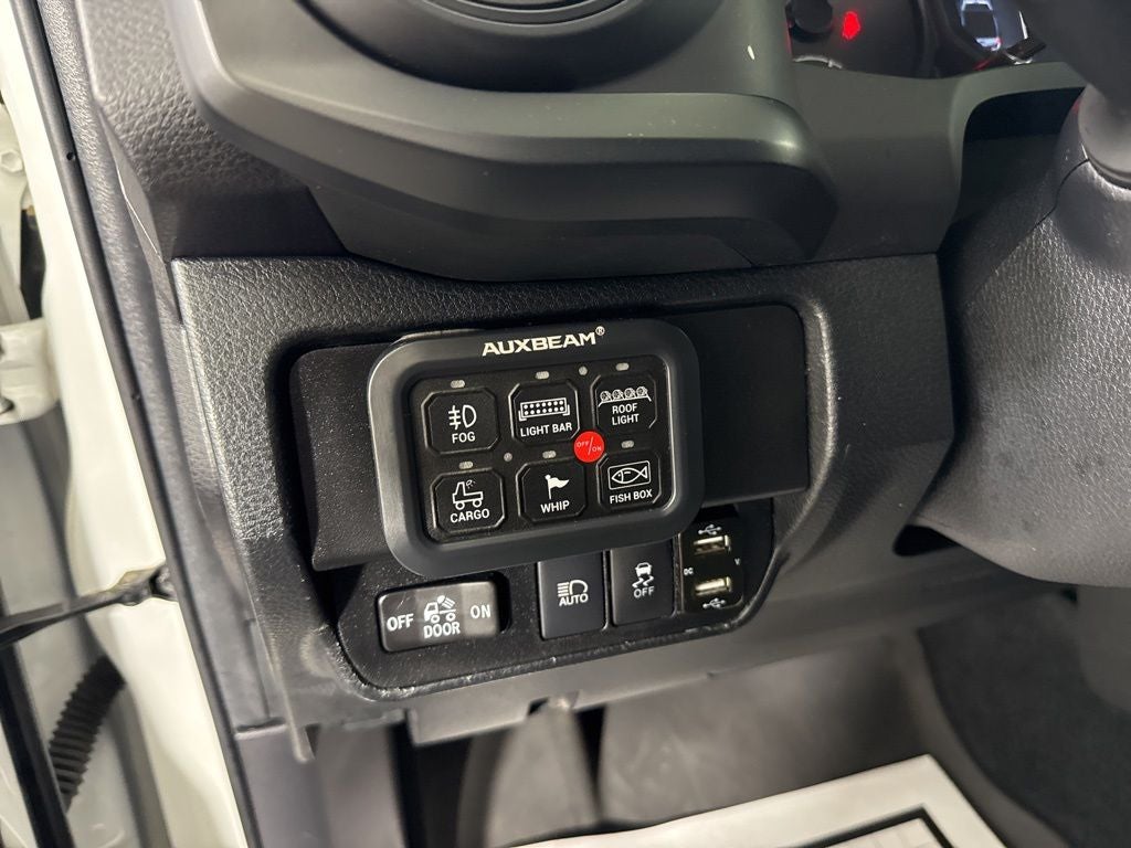 2022 Toyota Tacoma SR V6