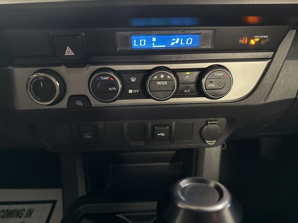 2022 Toyota Tacoma SR V6