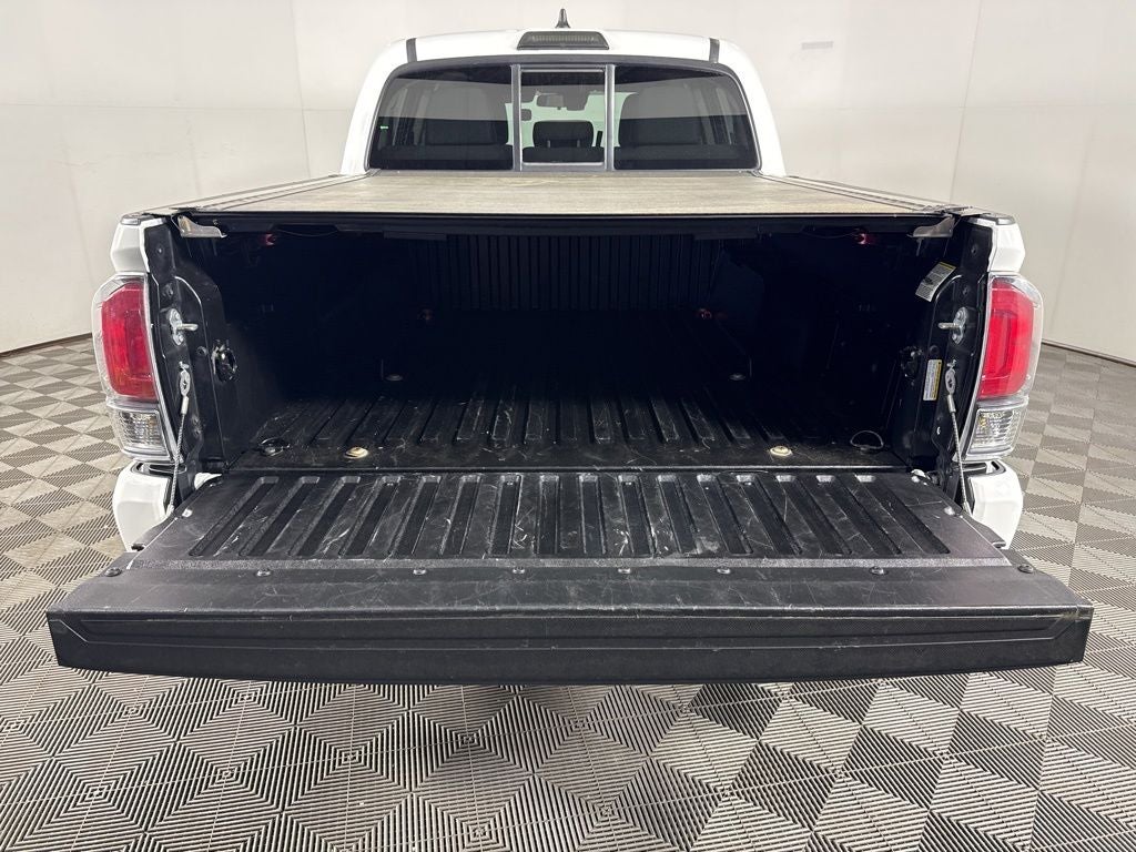 2022 Toyota Tacoma SR V6