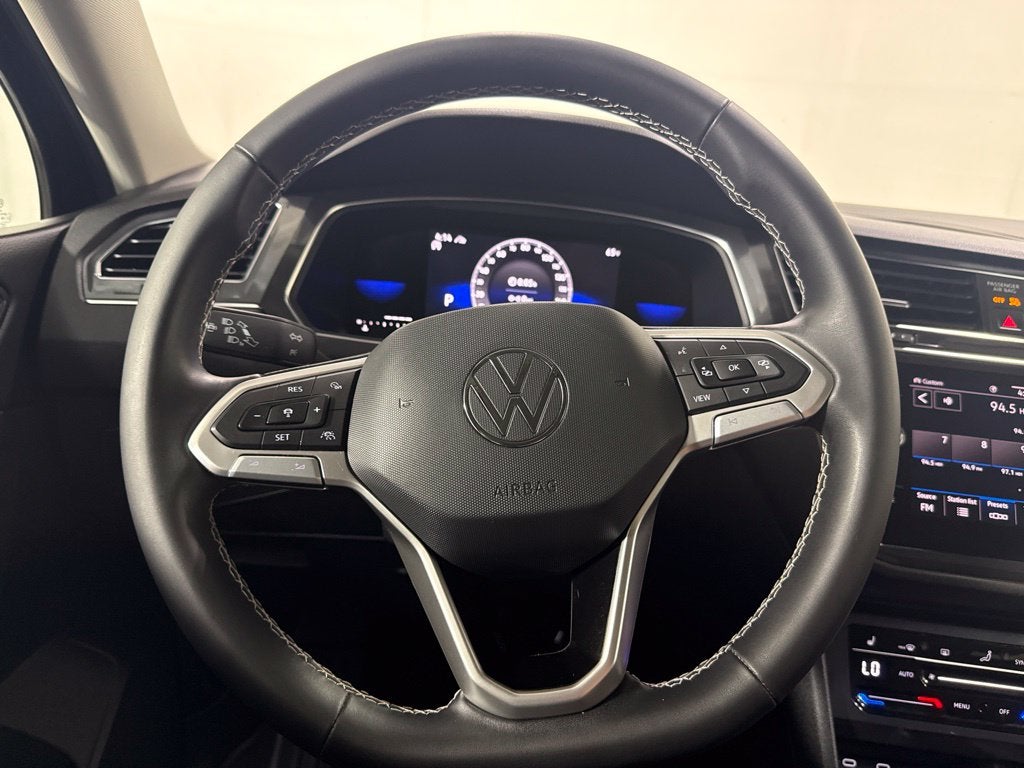 2023 Volkswagen Tiguan 2.0T SE