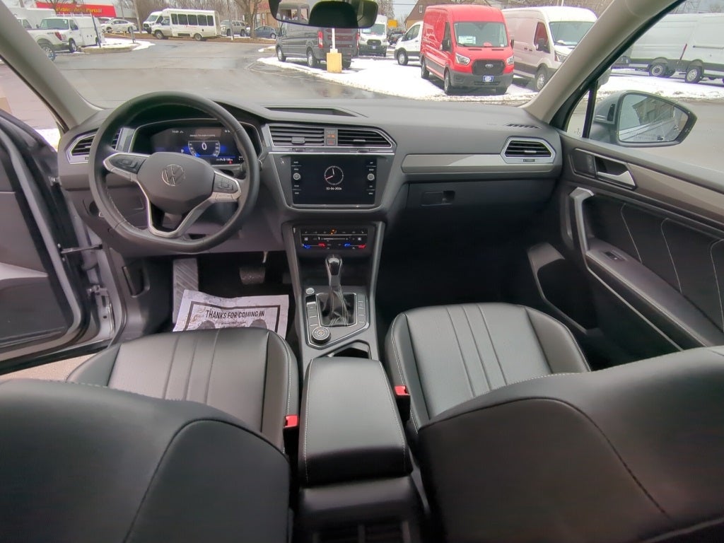 2024 Volkswagen Tiguan 2.0T SE