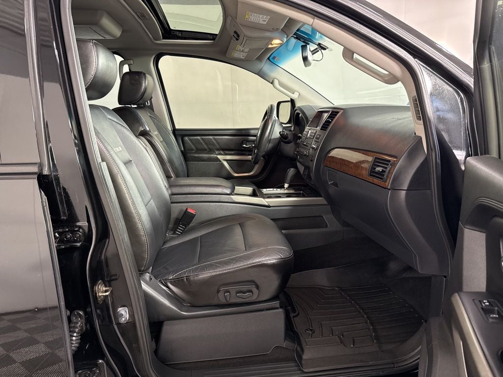 2015 Nissan Armada Platinum
