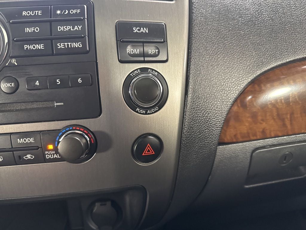2015 Nissan Armada Platinum