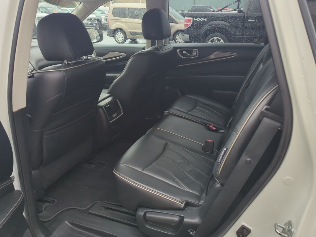 2018 INFINITI QX60 Base