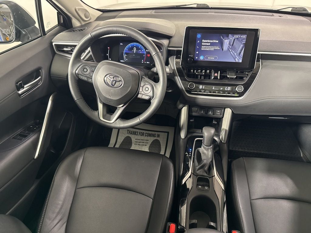2024 Toyota Corolla Cross XLE