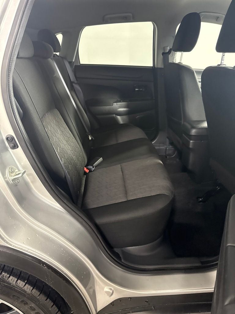 2025 Mitsubishi Outlander Sport 2.0 S