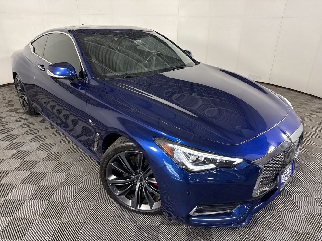 2018 INFINITI Q60 Red Sport 400