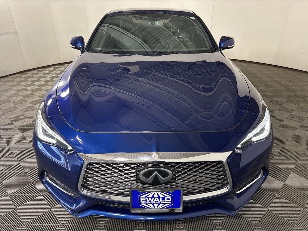 2018 INFINITI Q60 Red Sport 400