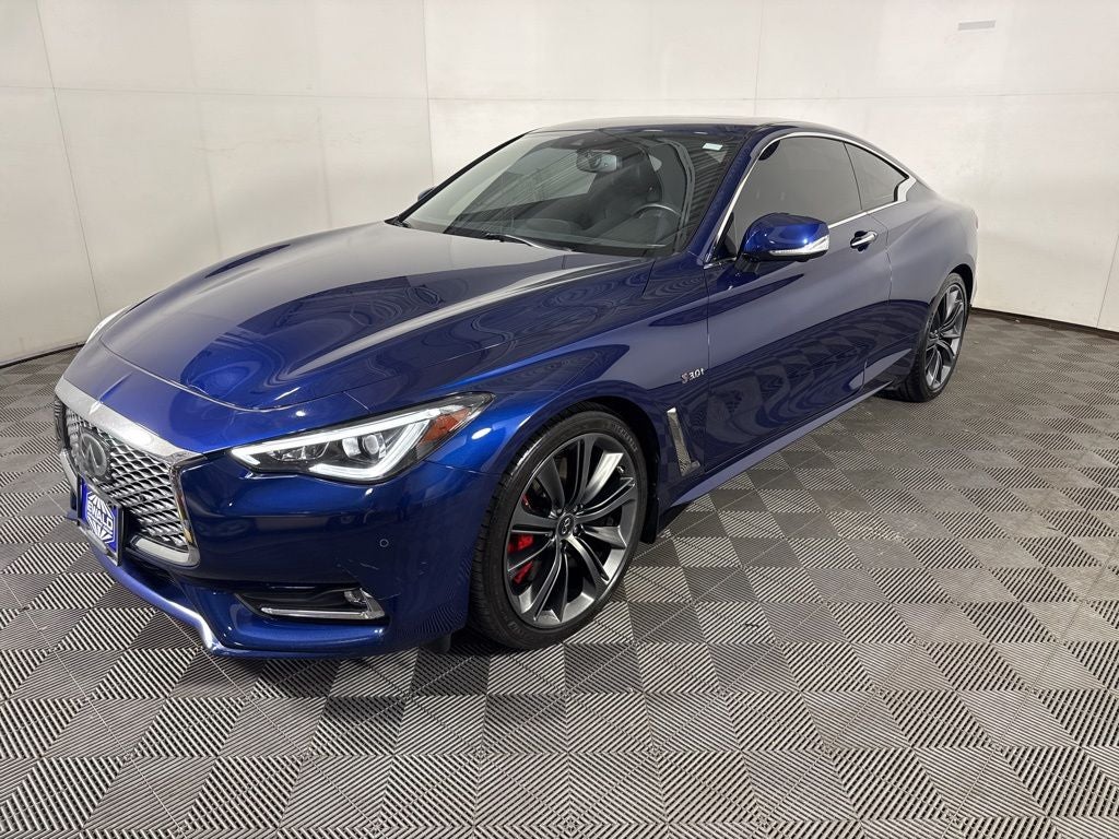 2018 INFINITI Q60 Red Sport 400