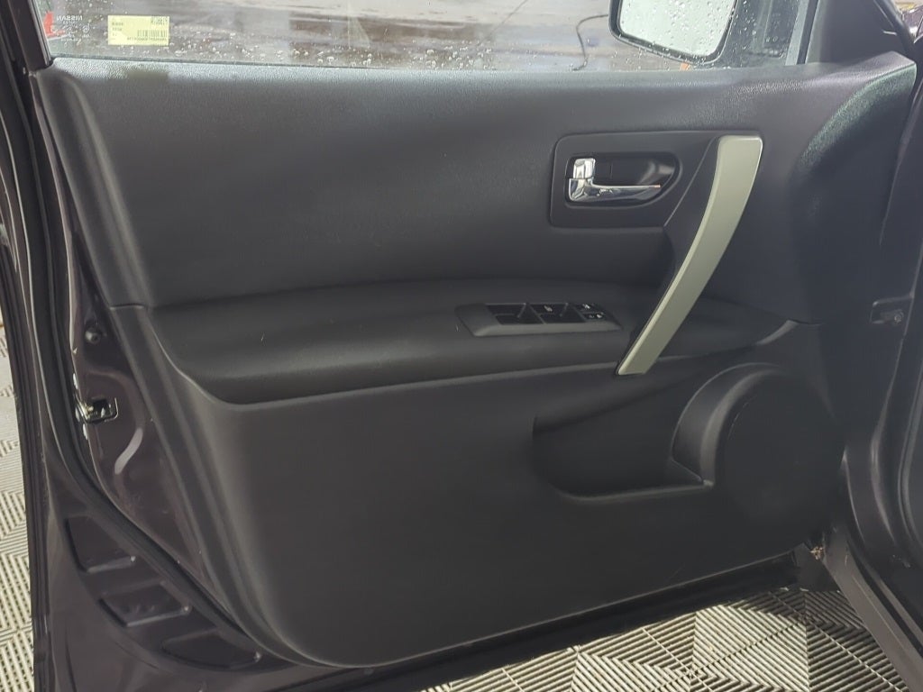 2013 Nissan Rogue SV